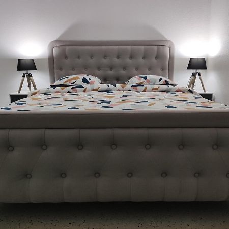 Magnifique Appartement T3 Agreable Et Moderne A Оберне Екстериор снимка